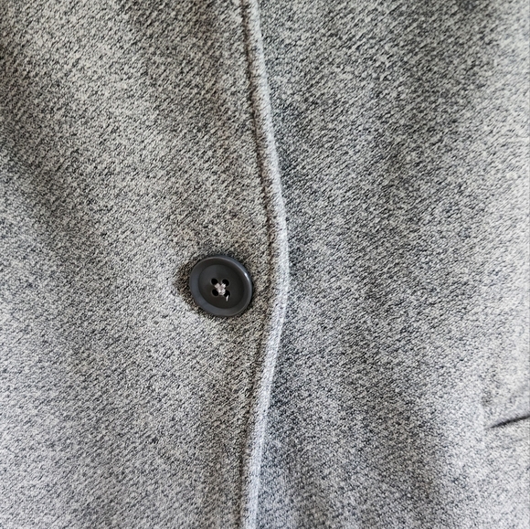 Banana Republic Grey Blazer - Picture 4 of 9